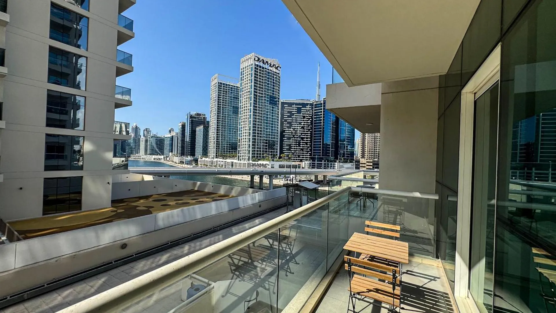 Luxury One-Bedroom Apartment With Partial Burj Khalifa View - By Sqtourism Dubai United Arab Emirates